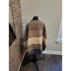 28. Warm Comfy Brown Striped Ike Behar WrapOne Size